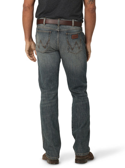 Men Wrangler Retro Dark Knight Jean 112318445