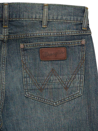 Men Wrangler Retro Dark Knight Jean 112318445