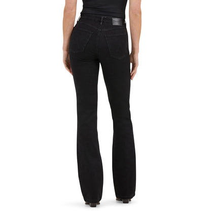 Women Wrangler Jean Leighton 112371949