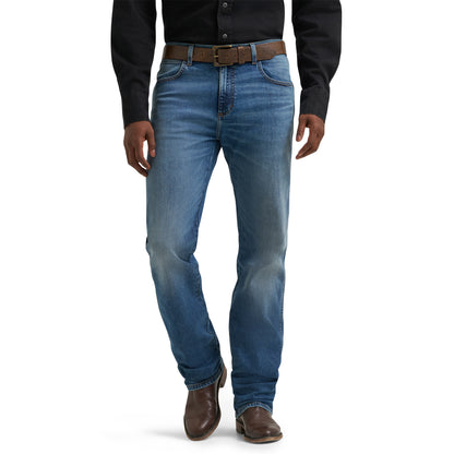 Men Wrangler Retro Slim Straight Leg Jean 112385330