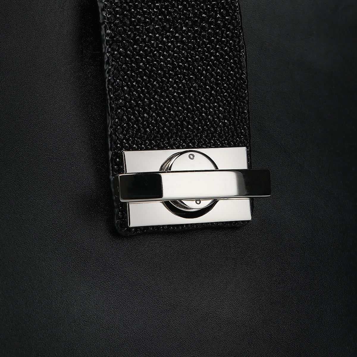 Women Cuadra Stingray Stiching Bag DU831